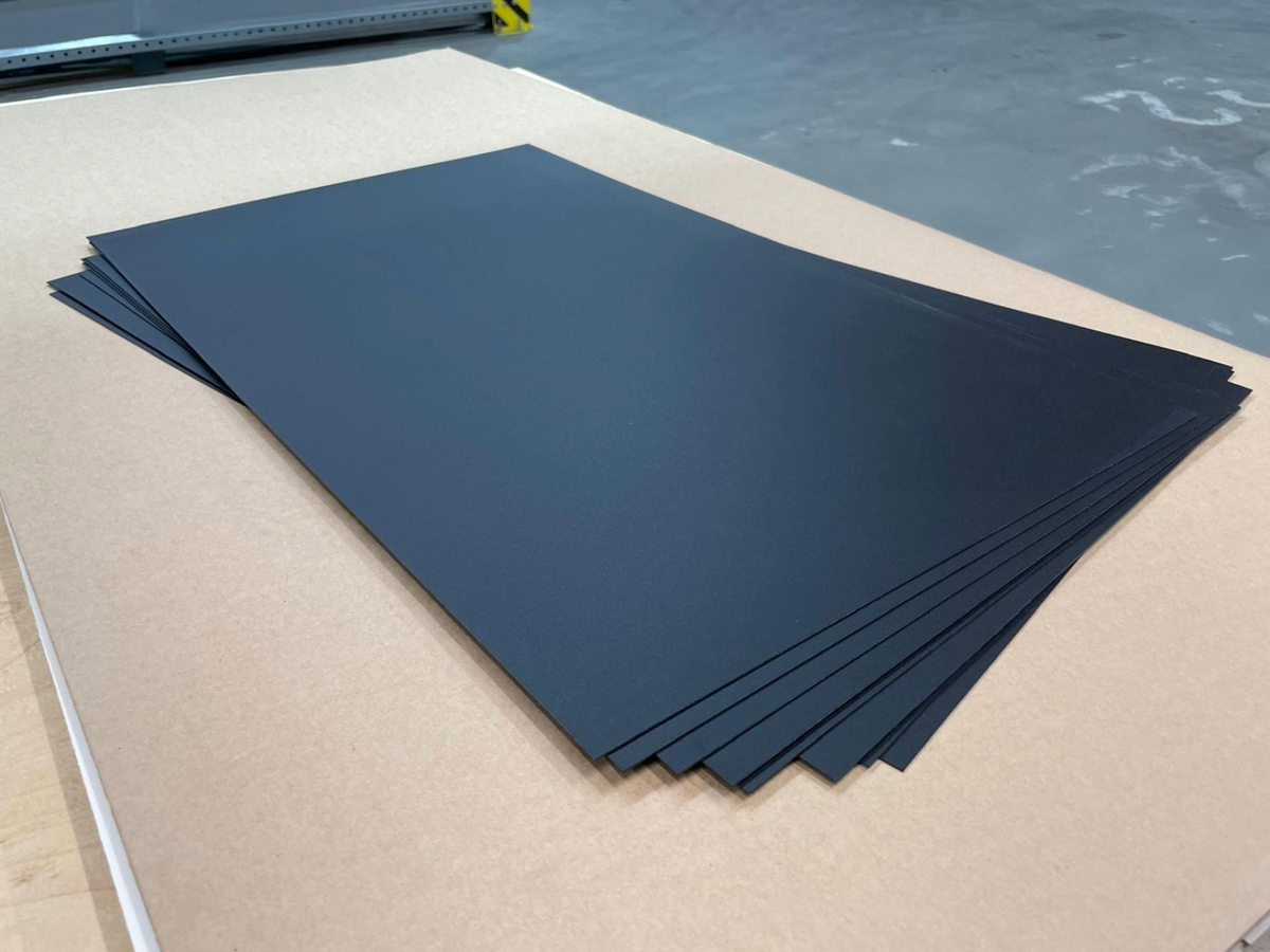 Paket PP 0,8 mm svart, 10 skivor à 61 x 37 cm